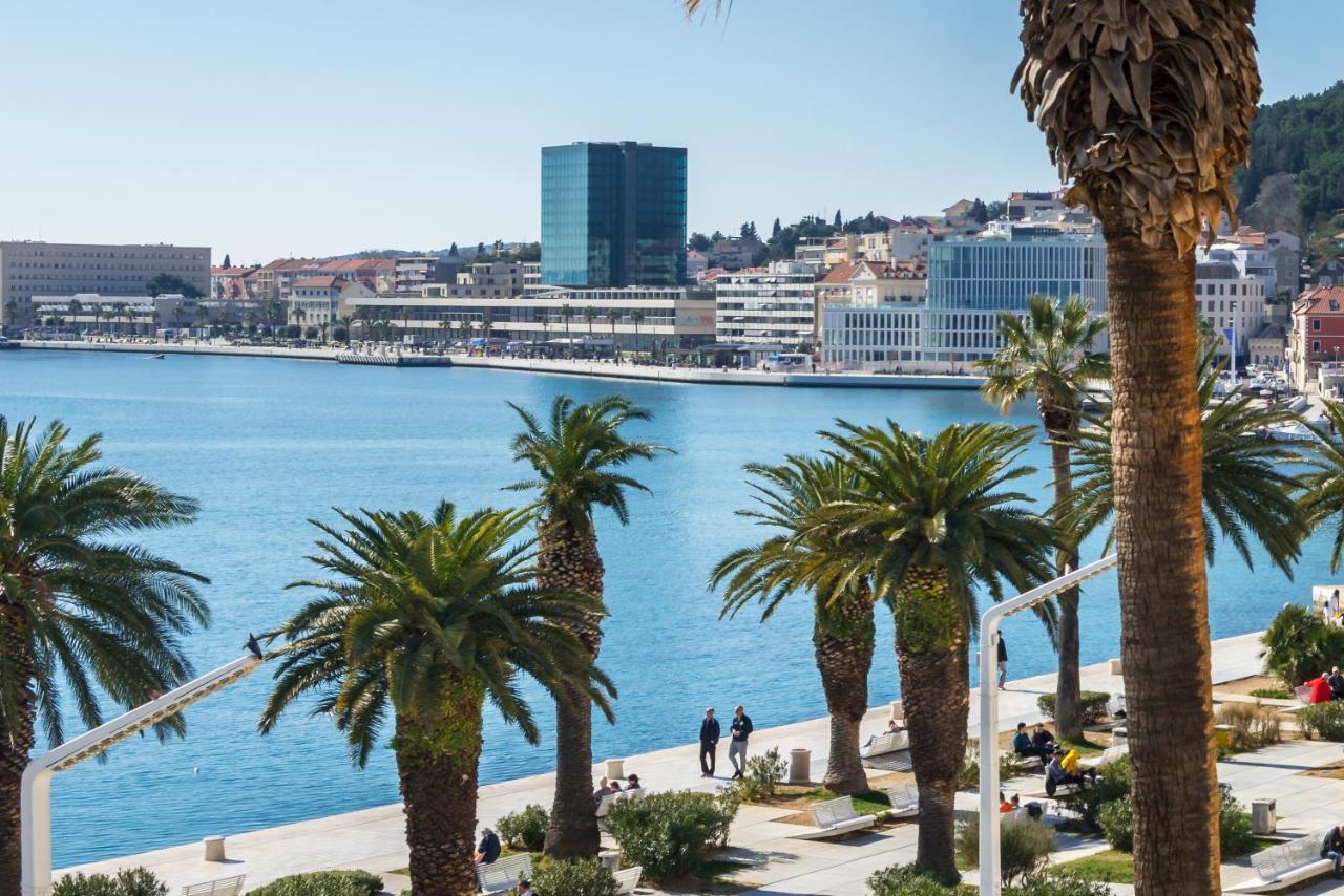 Apartments Riva Lucija By Litto Split Luaran gambar