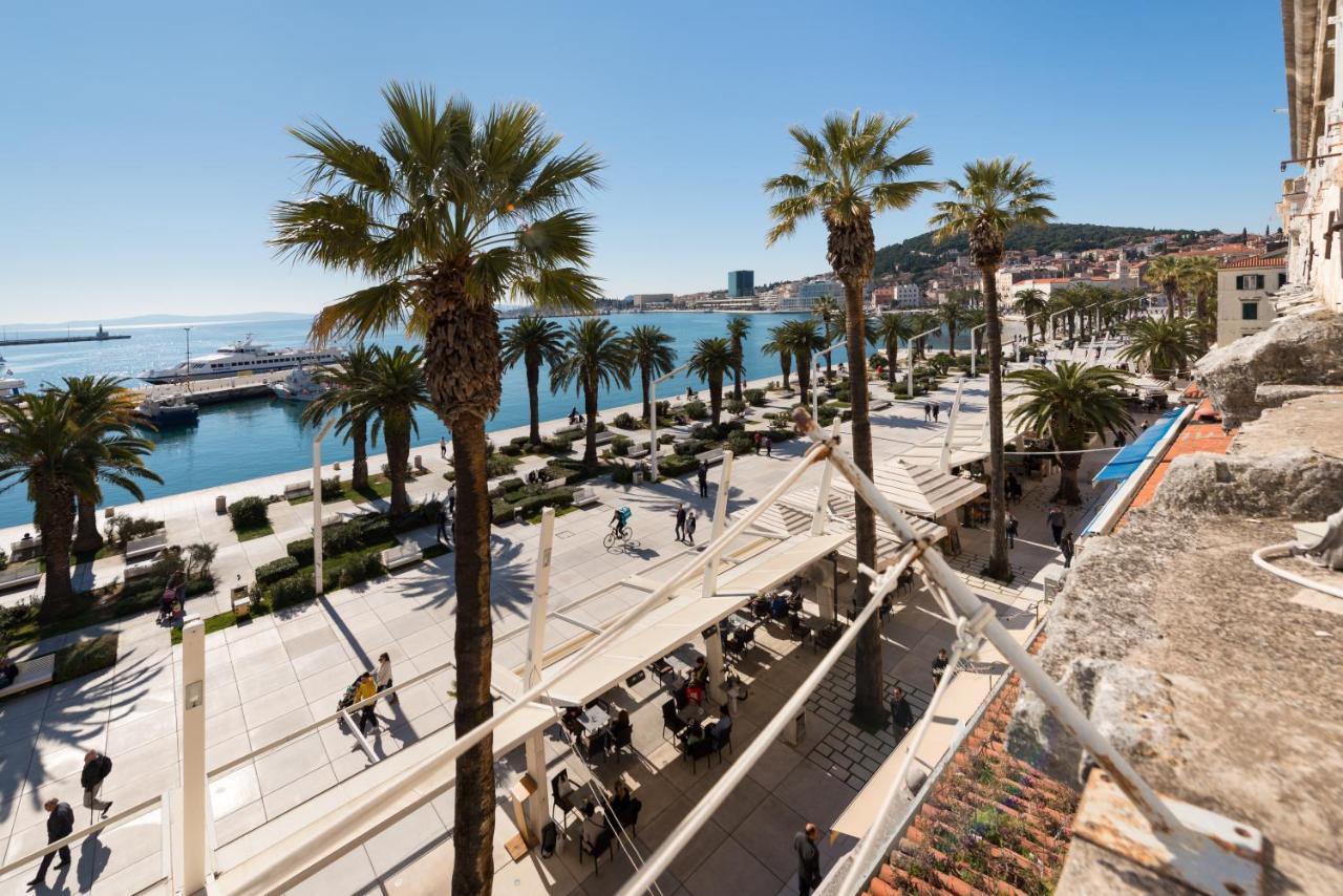 Apartments Riva Lucija By Litto Split Luaran gambar